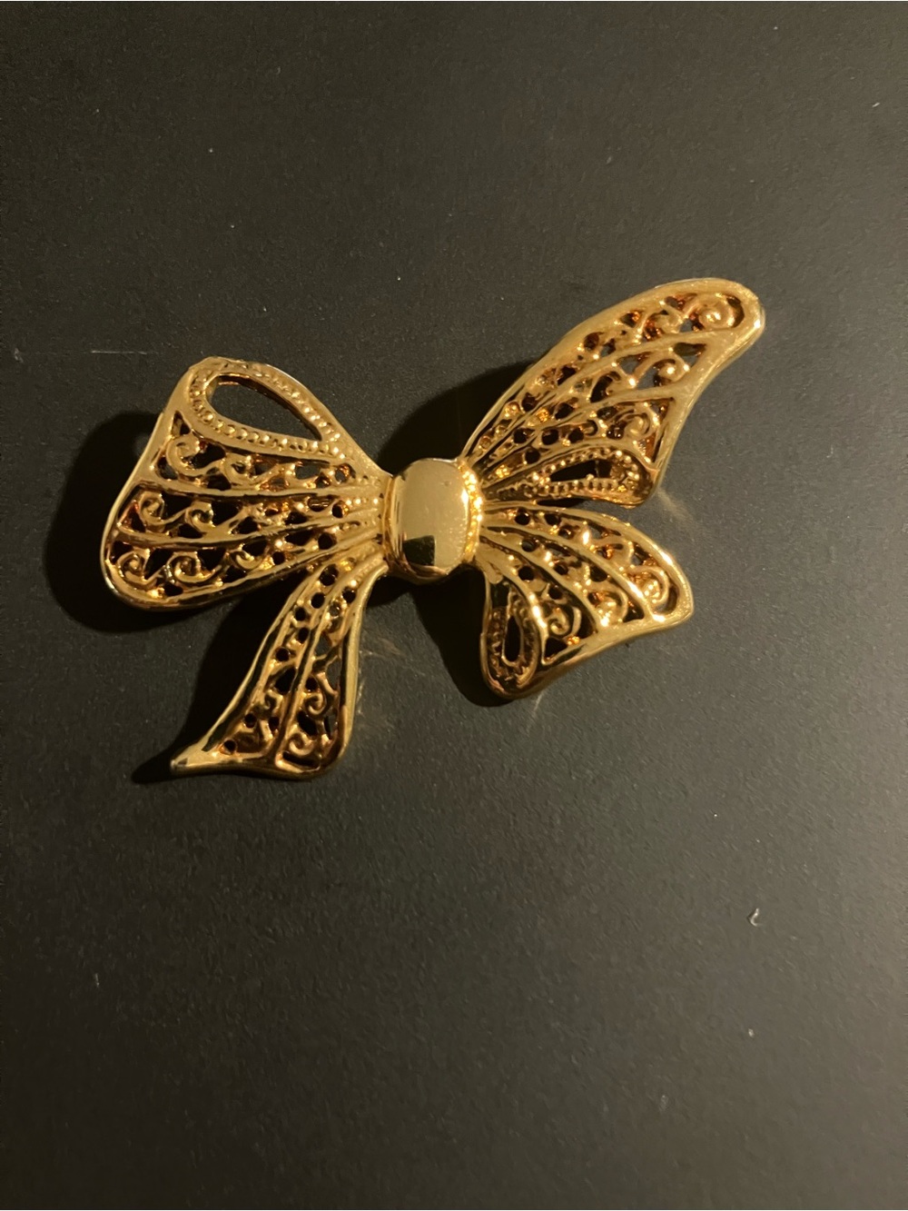 Vintage Signed AAi Gold Tone Filigree Bow Brooch Pin